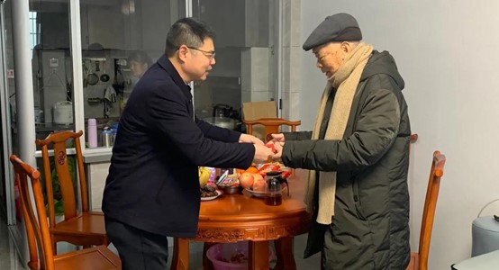 福建金森開展“新春送溫暖”活動(dòng) 福建金森開展“新春送溫暖”活動(dòng)